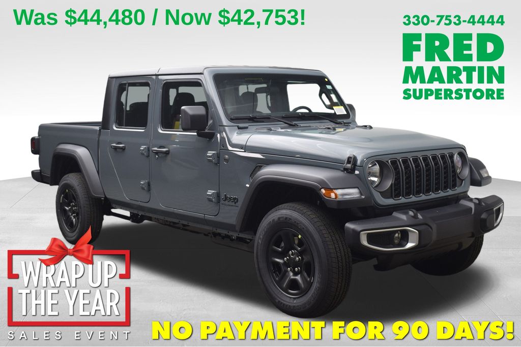 2026 Jeep Gladiator Sport's photo