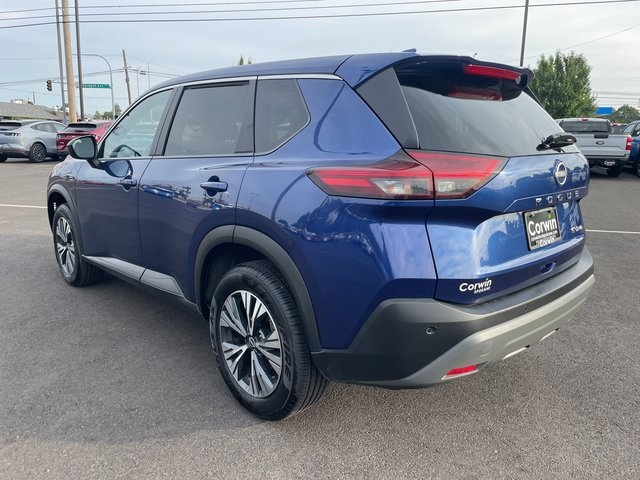 2023 Nissan Rogue SV photo 14