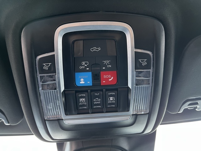 2025 Ram 2500 Laramie photo 25