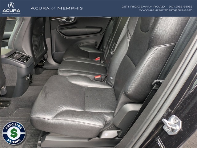 2019 Volvo XC90 T6 Momentum photo 21