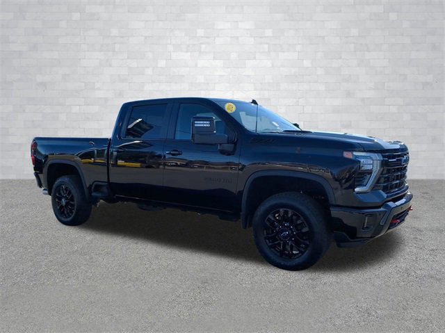 2026 Chevrolet Silverado 2500HD LT photo 2