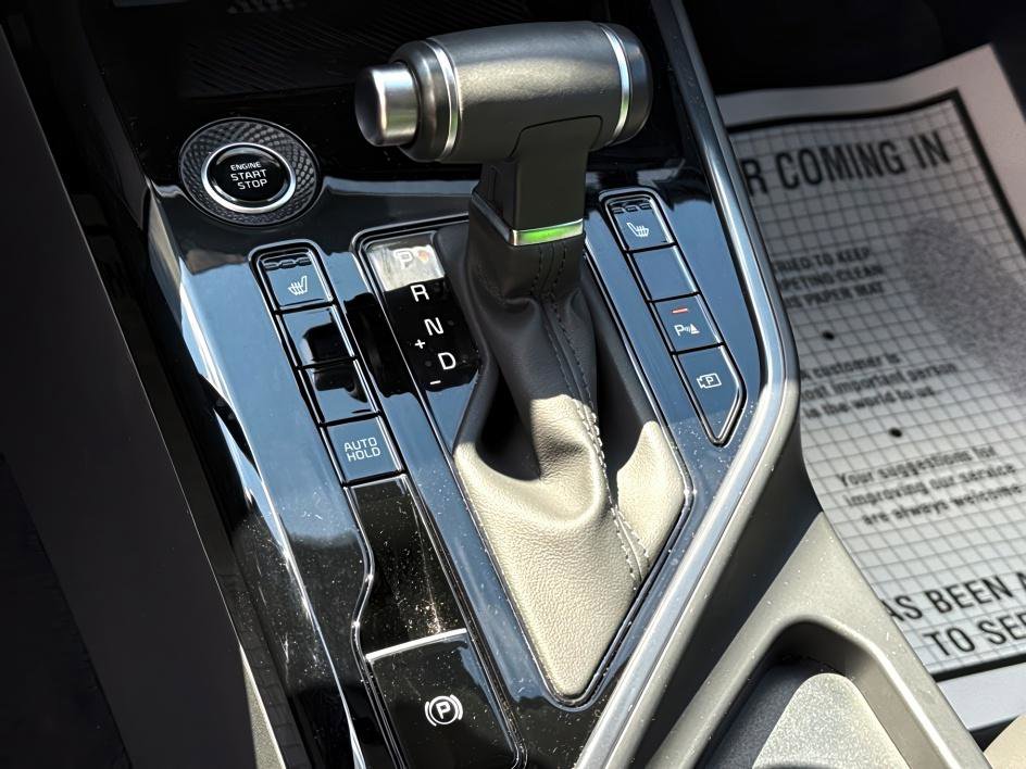 2023 Kia Niro EX photo 16