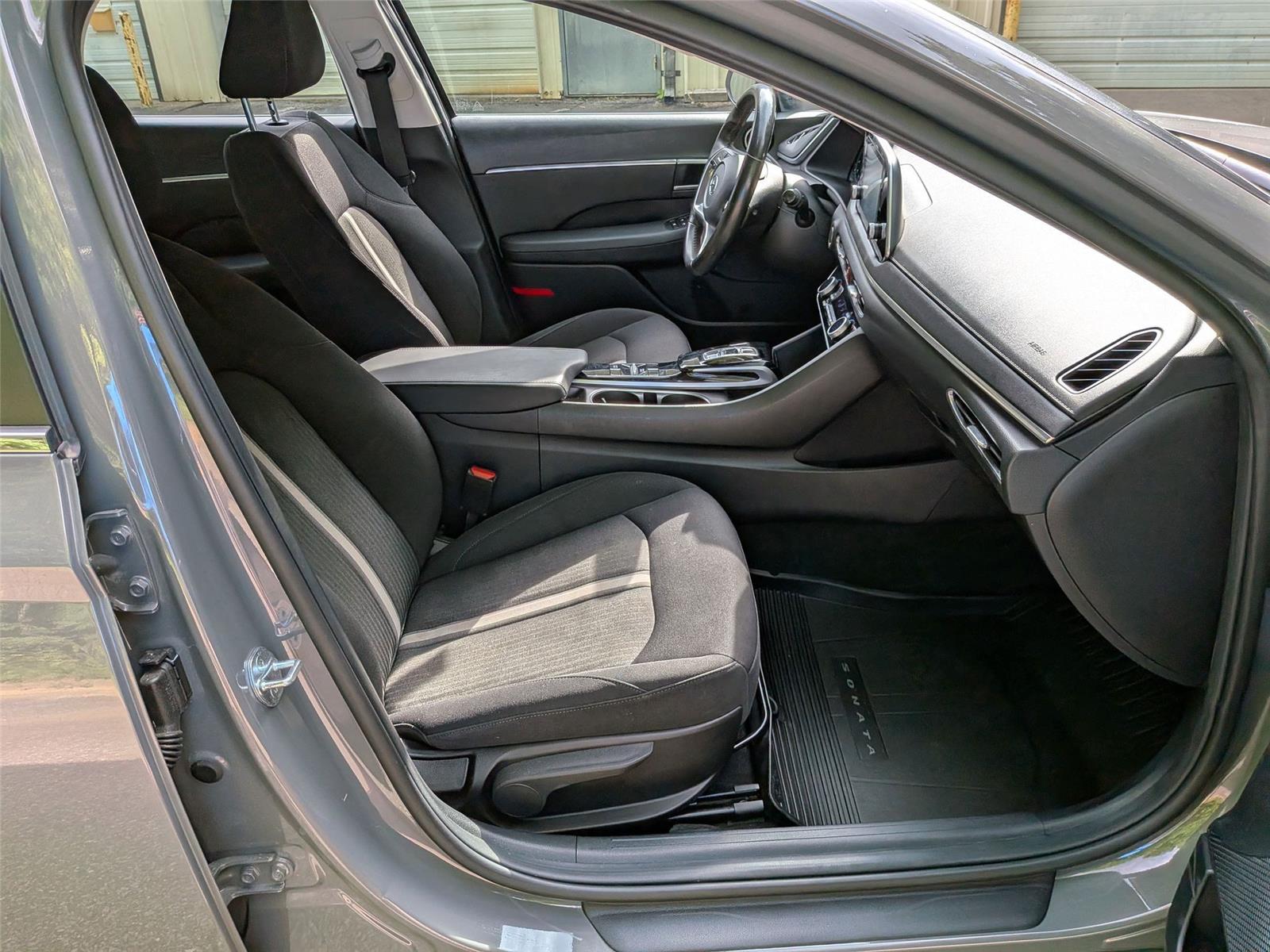 2022 Hyundai Sonata SEL photo 36