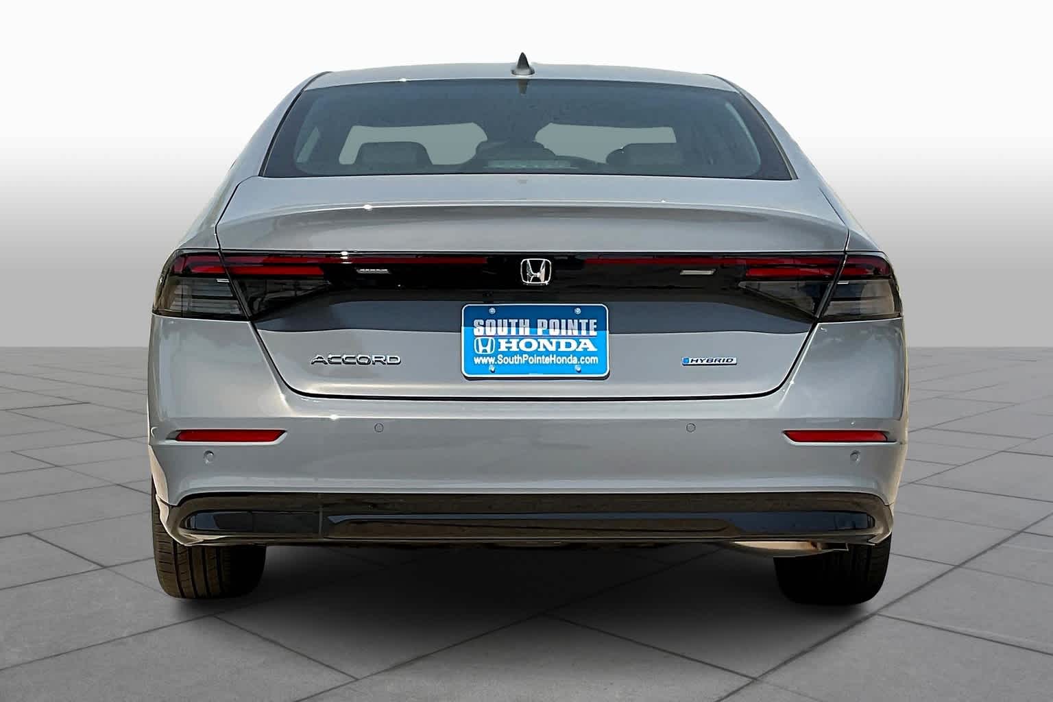 2025 Honda Accord Hybrid EX-L photo 3