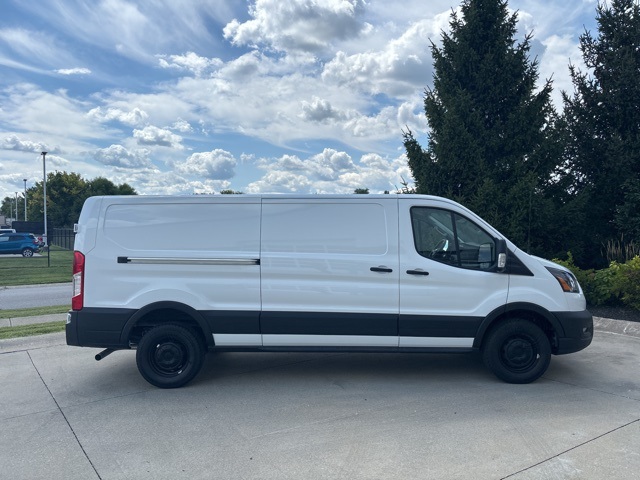 2025 Ford Transit Cargo Van photo 4
