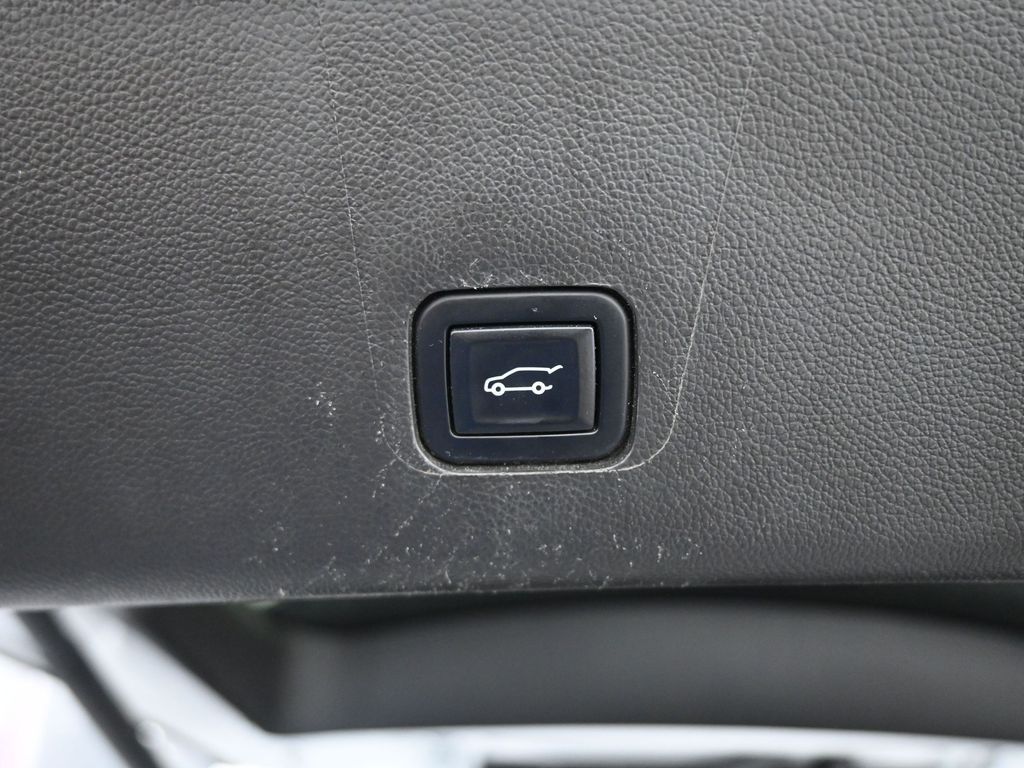 2023 Chevrolet Traverse High Country photo 43