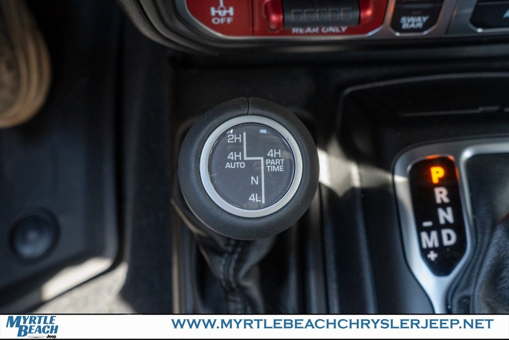 2025 Jeep Wrangler Rubicon X photo 25