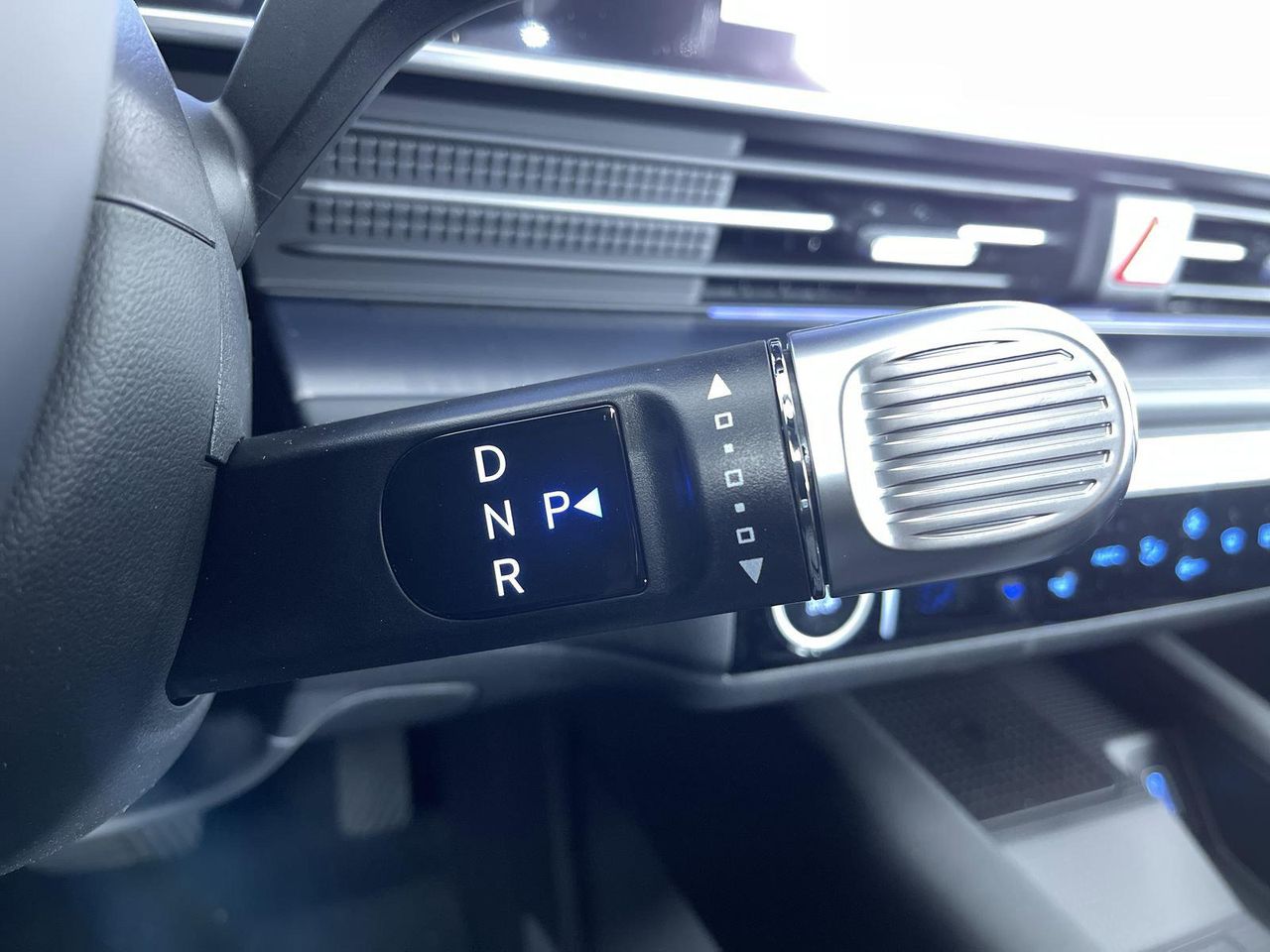 2025 Hyundai Ioniq 6 SEL photo 20