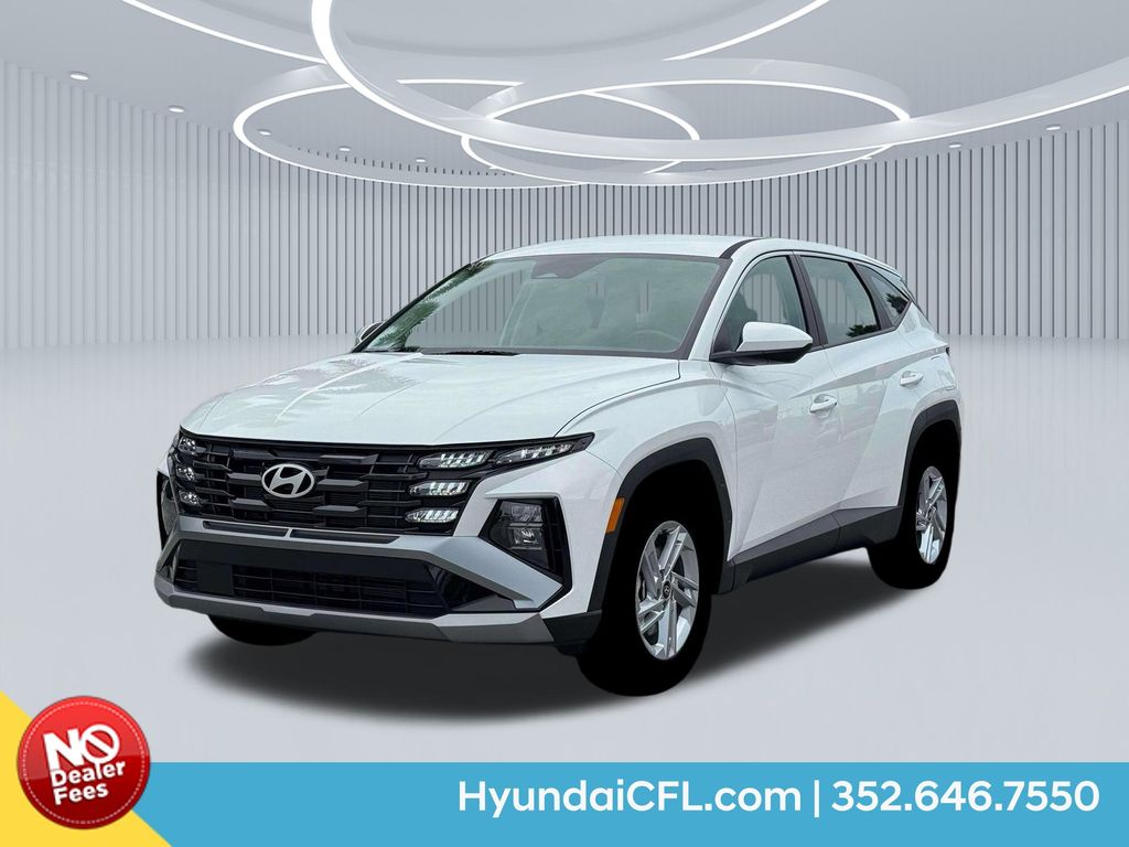 2026 Hyundai Tucson SE's photo