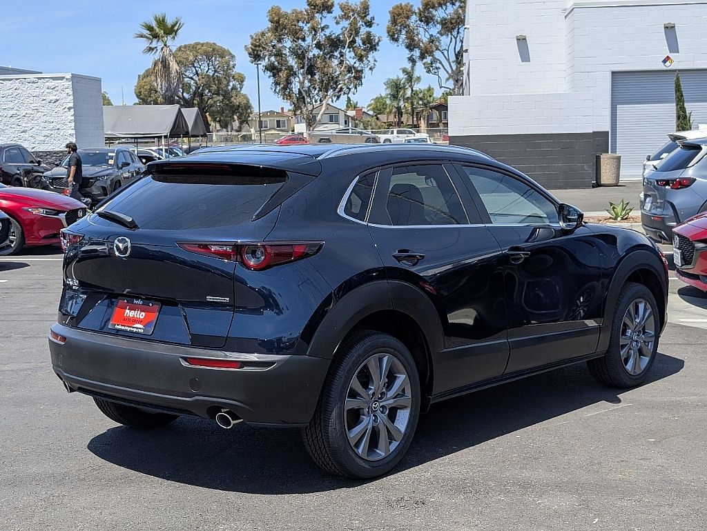 2025 Mazda CX-30 2.5 S Preferred photo 8