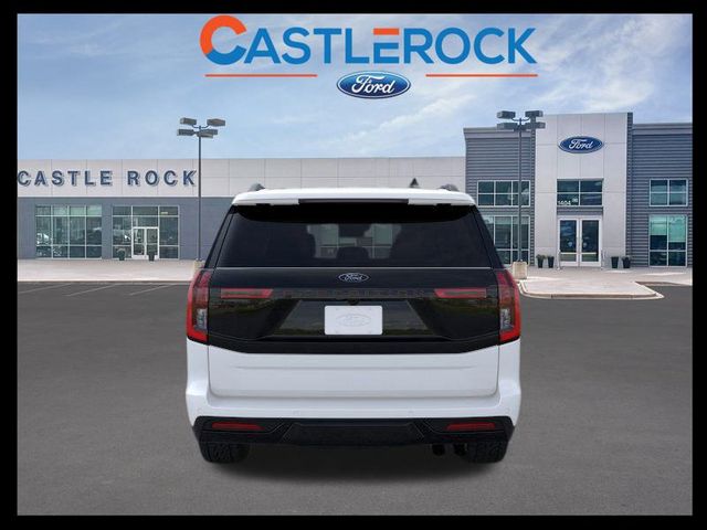 2025 Ford Expedition photo 5