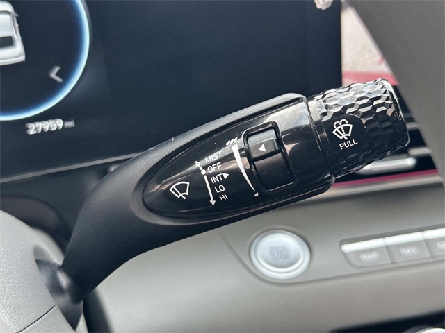 2024 Hyundai Elantra SEL photo 23