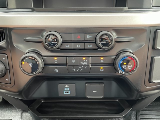 2025 Ford F-250 photo 25