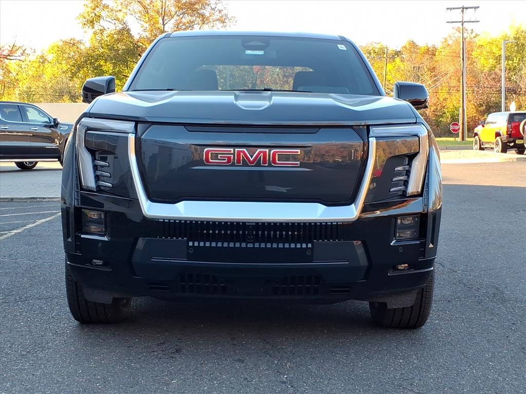 2026 Gmc Sierra Denali photo 2