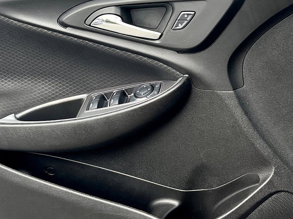 2023 Chevrolet Malibu 1LT photo 19