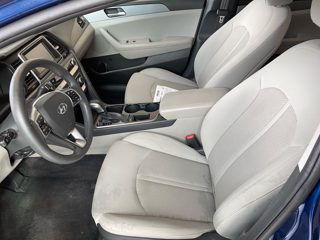 2019 Hyundai Sonata SE photo 7