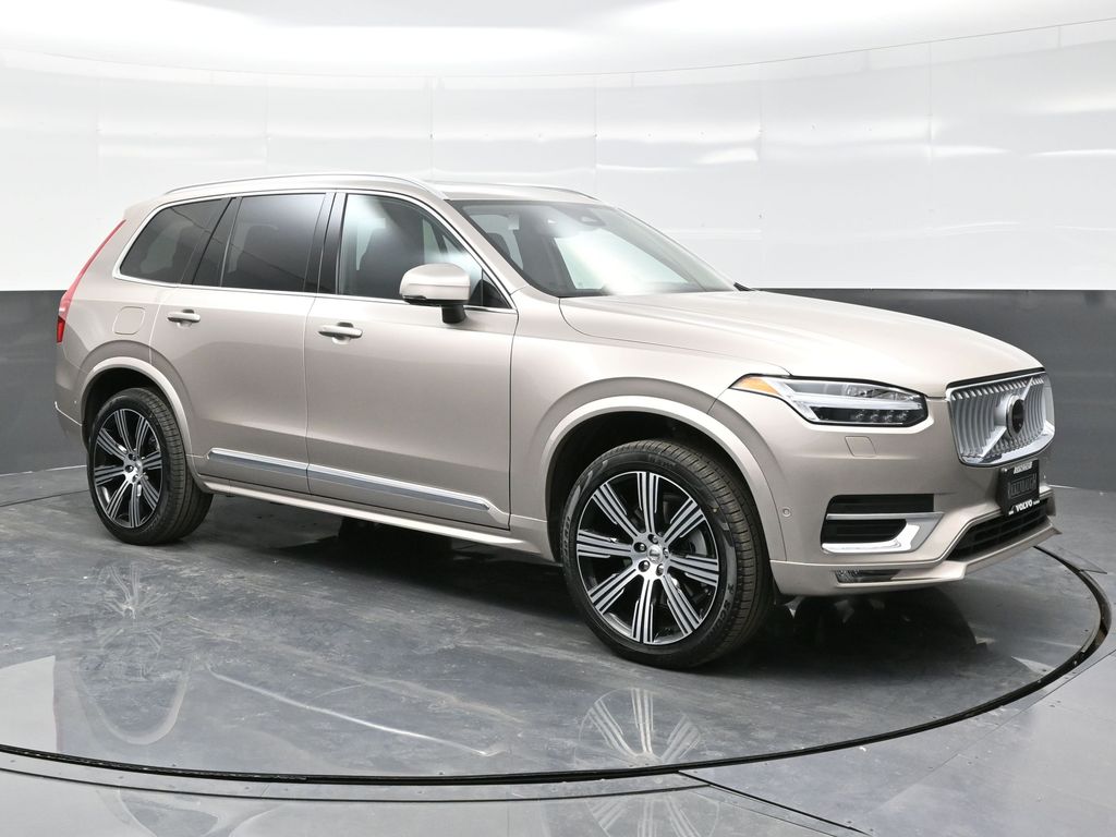 2025 Volvo XC90 Ultra's photo