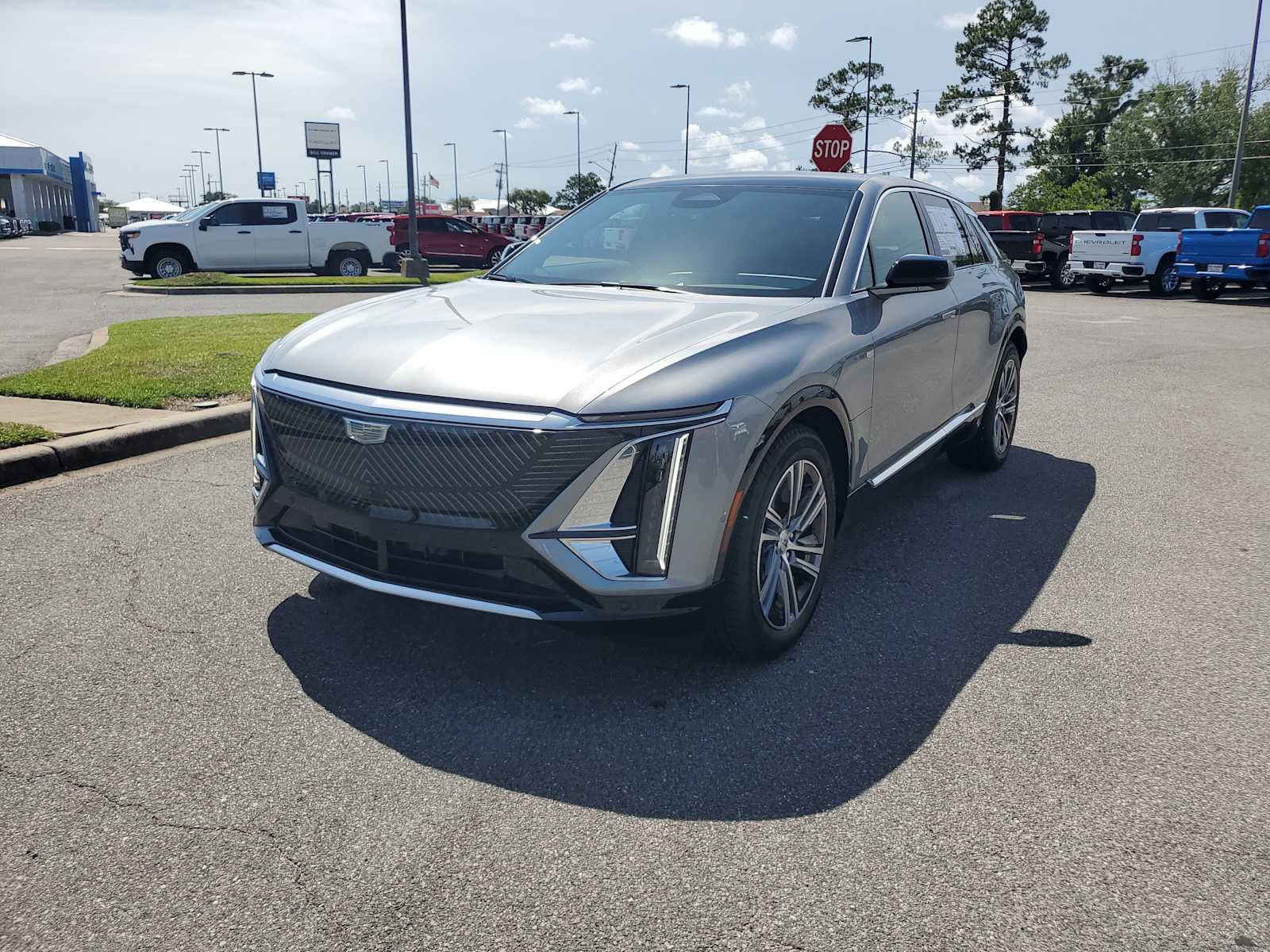 2025 Cadillac LYRIQ