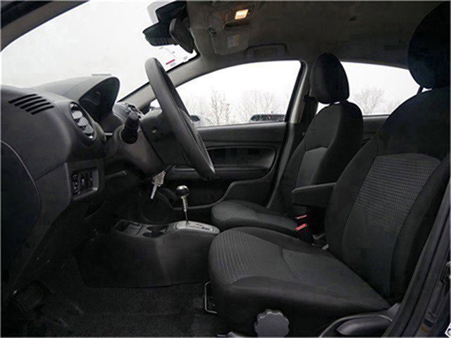 2024 Mitsubishi Mirage G4 LE photo 4