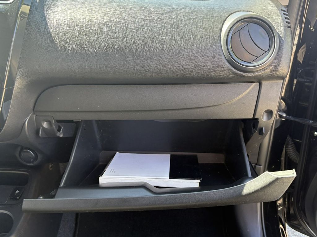 2021 Mitsubishi Mirage ES photo 30