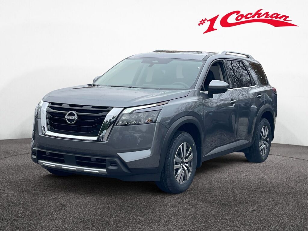 2025 Nissan Pathfinder SL photo 3