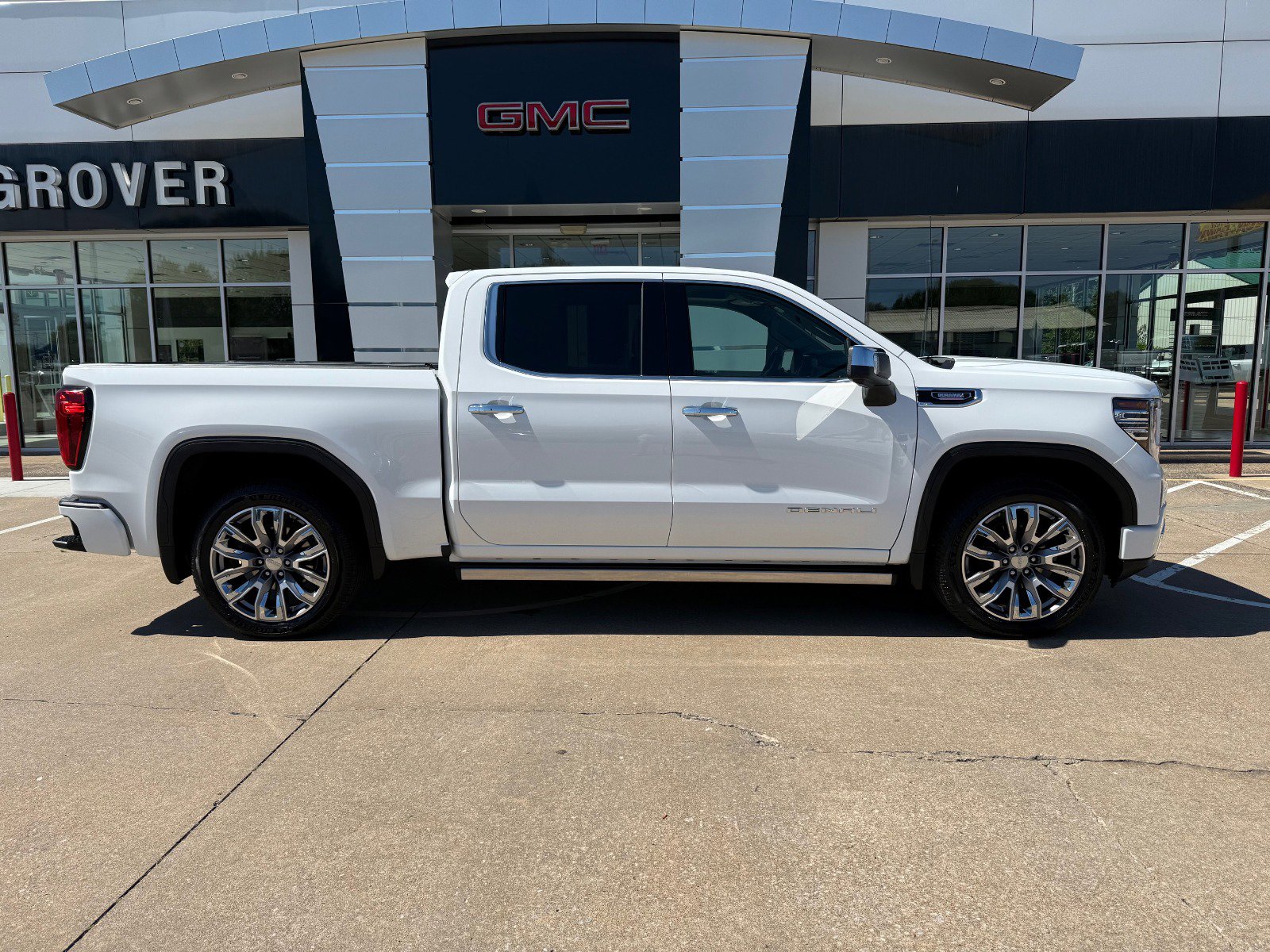 2024 Gmc Sierra 1500 Denali photo 3