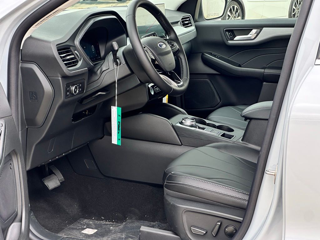 2025 Ford Escape Plug-In Hybrid PHEV