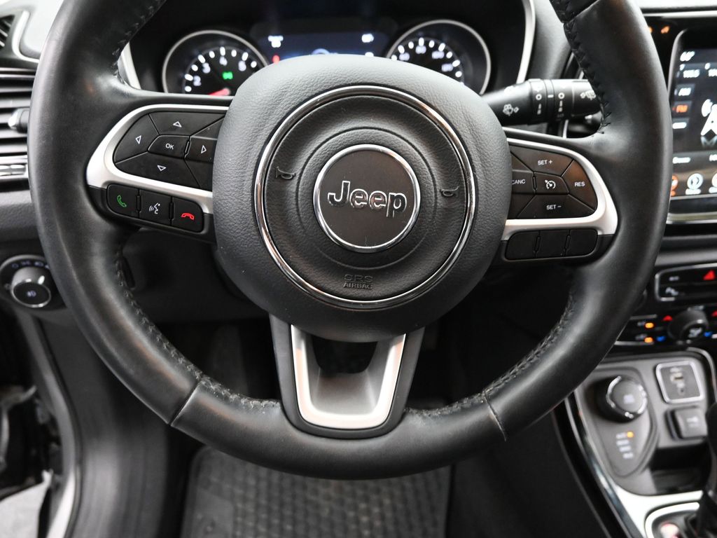 2019 Jeep Compass Altitude photo 3