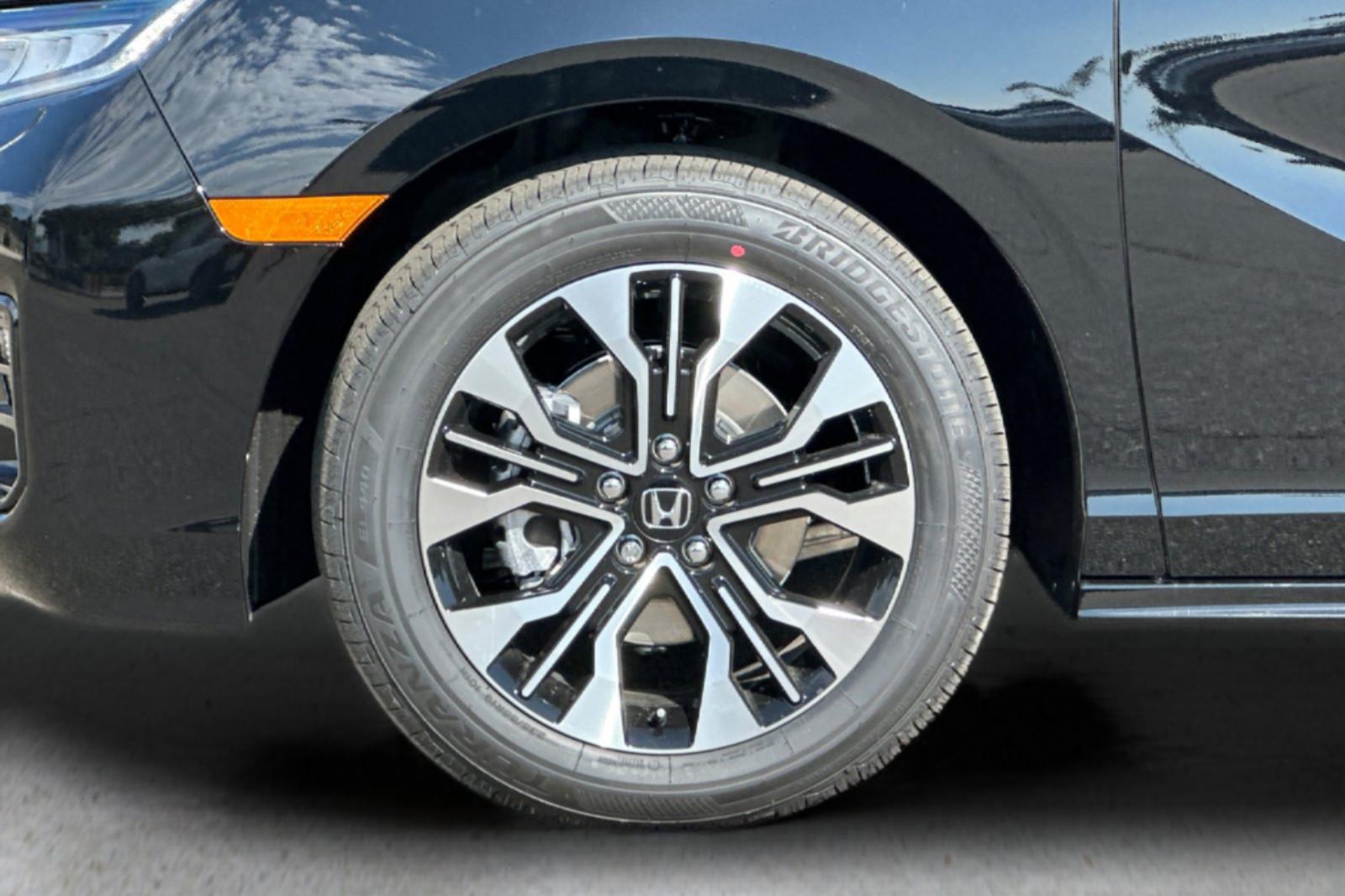 2026 Honda Odyssey Elite photo 33