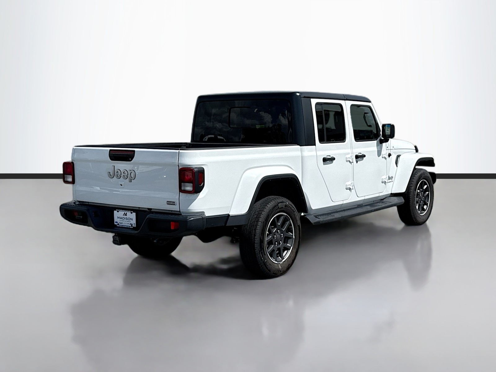2021 Jeep Gladiator Overland photo 5