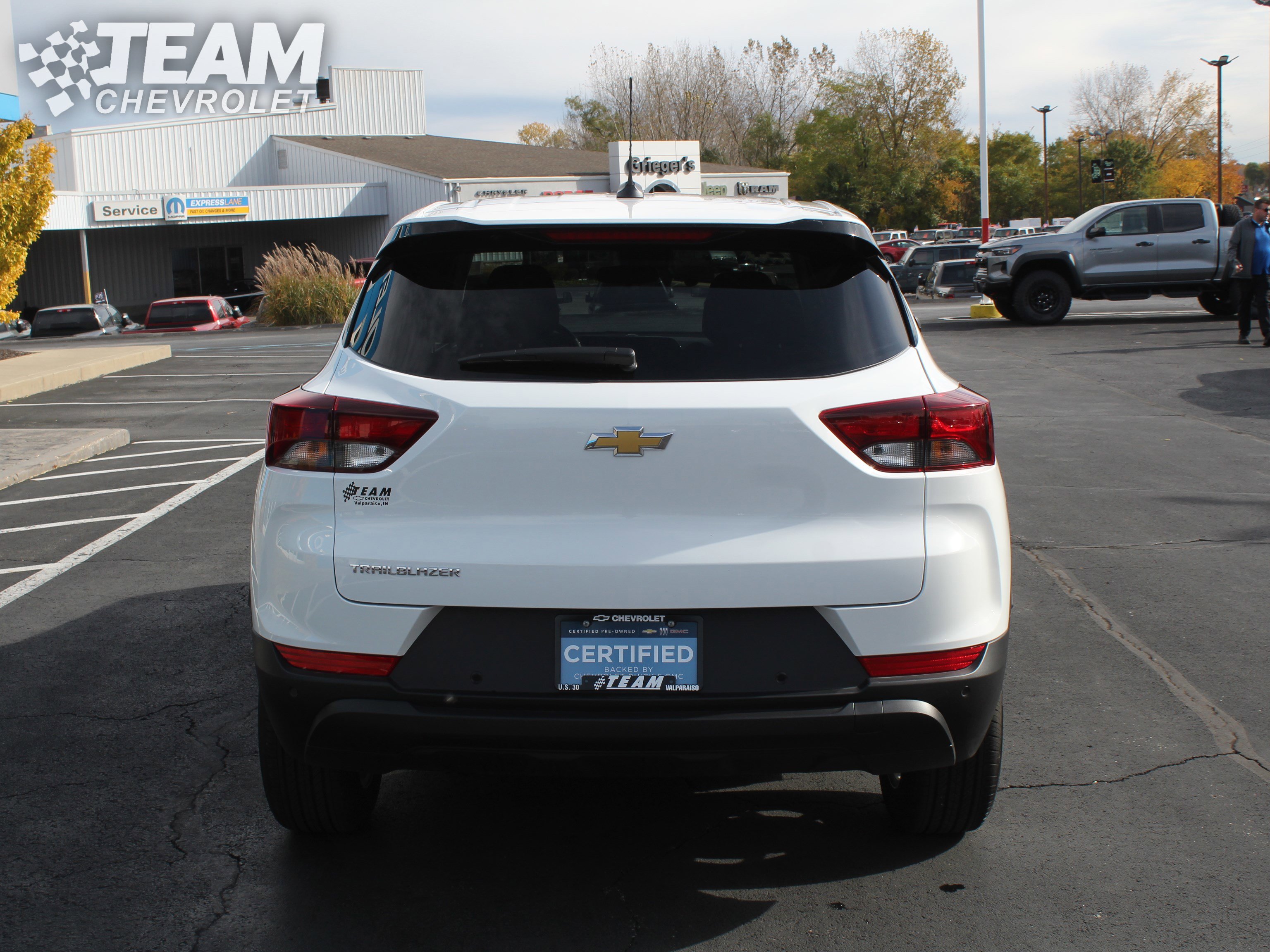 2024 Chevrolet Trailblazer LS photo 3