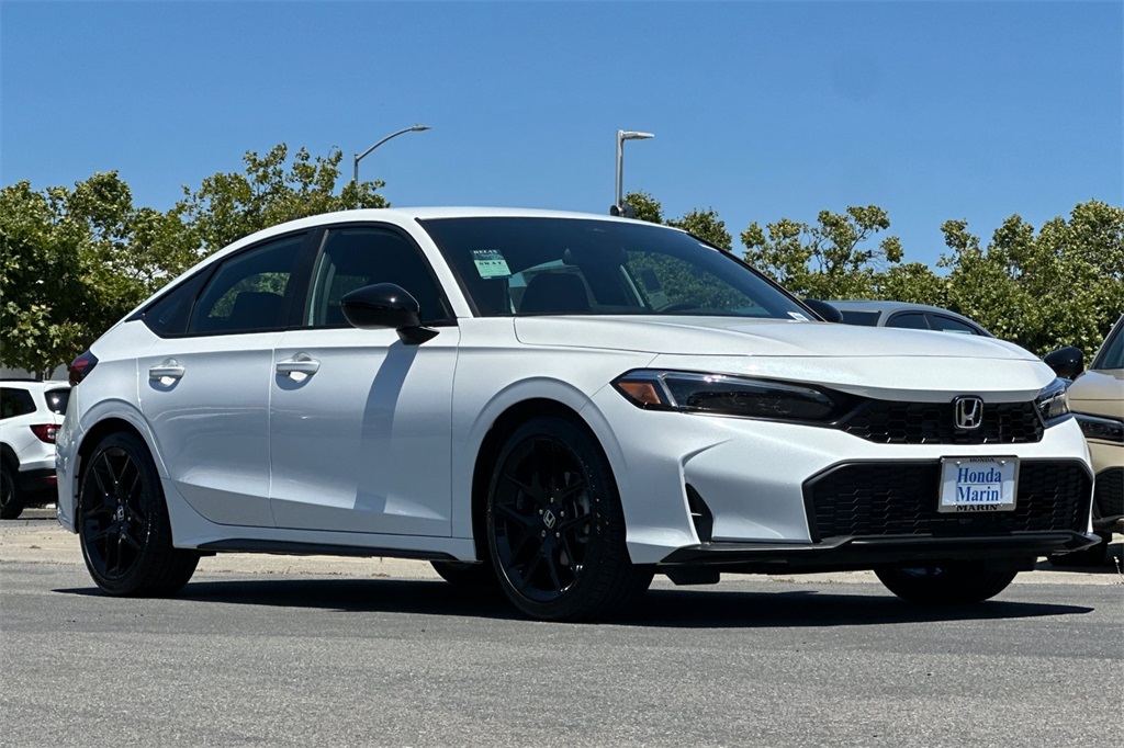 2025 Honda Civic Hatchback Sport photo 2