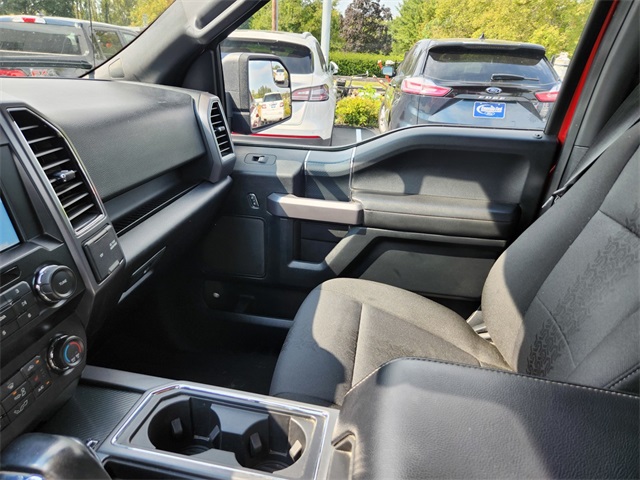 2020 Ford F-150 XLT photo 14