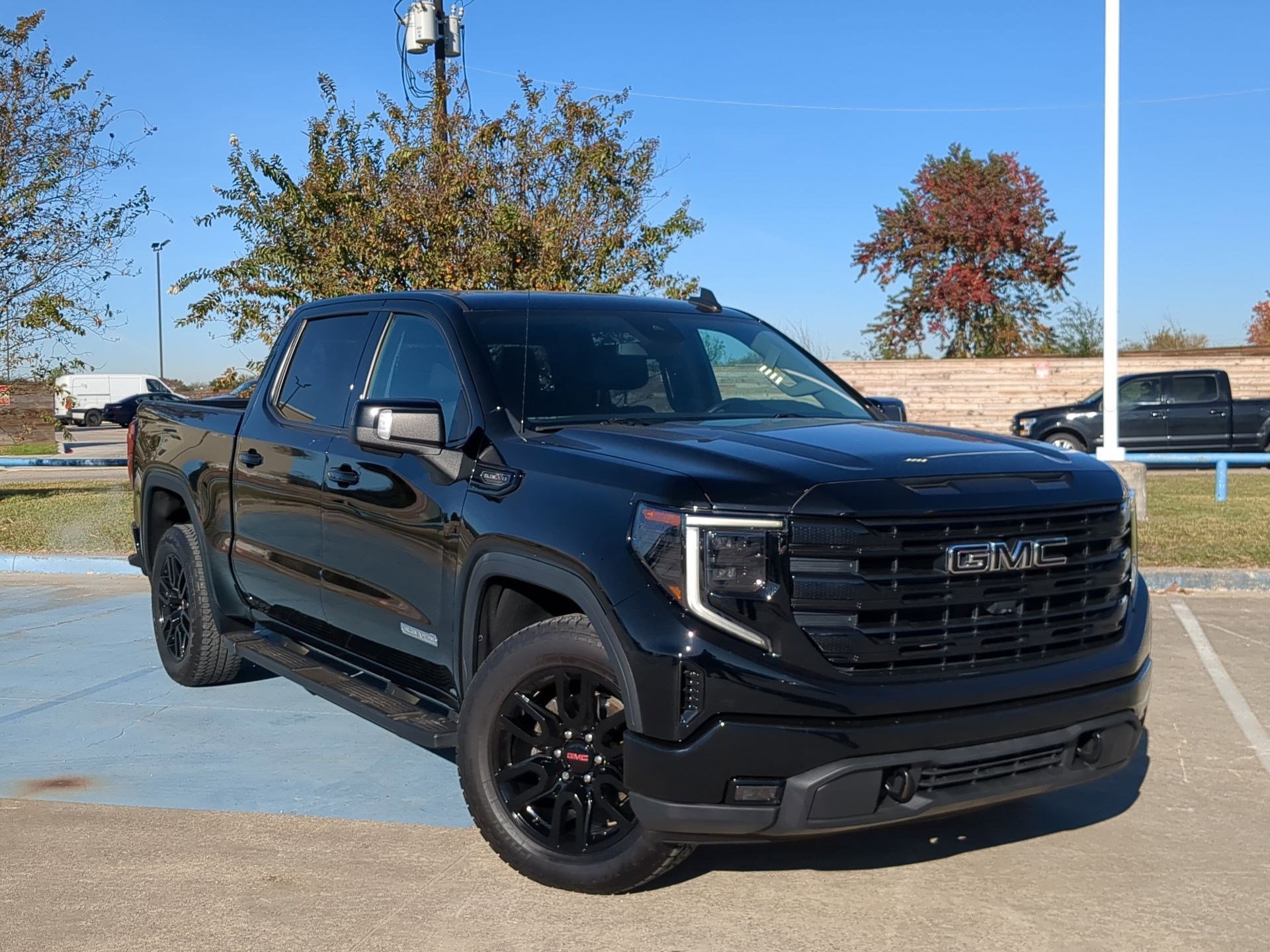 2022 GMC Sierra 1500 Elevation's photo