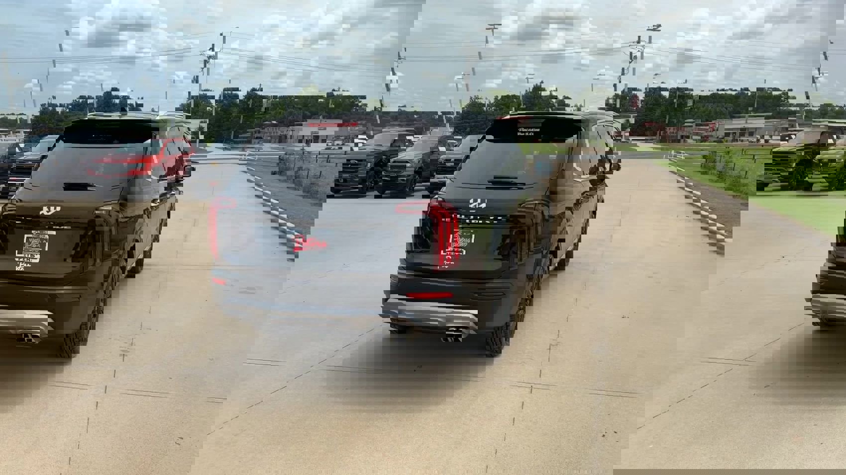 2022 Kia Telluride SX photo 2
