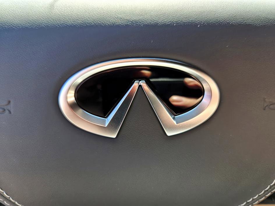 2026 Infiniti QX80 photo 24