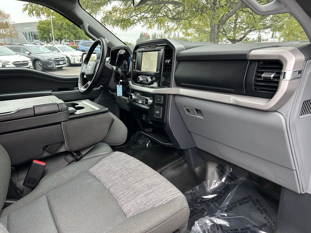 2023 Ford F-150 XLT photo 27