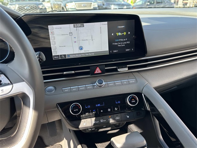 2023 Hyundai Elantra SEL Convenience photo 18