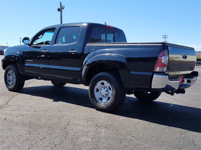 2015 Toyota Tacoma PreRunner V6 photo 4