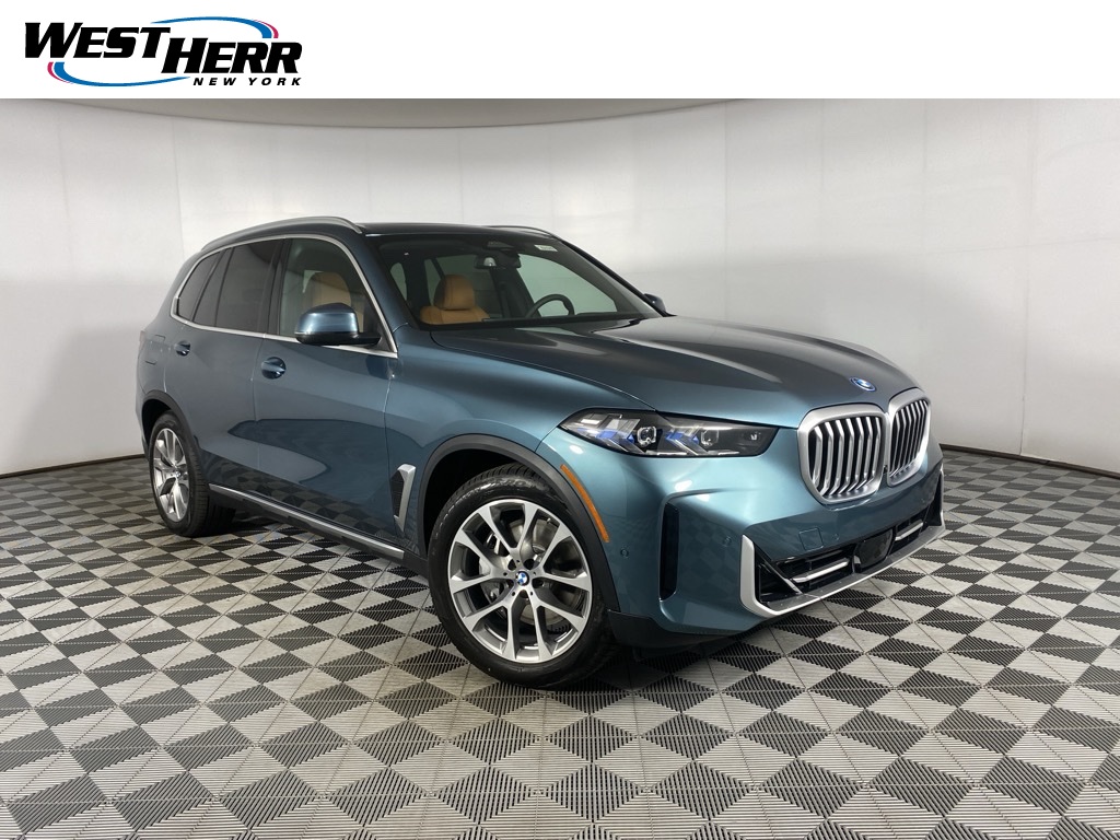 2026 BMW X5 50e's photo
