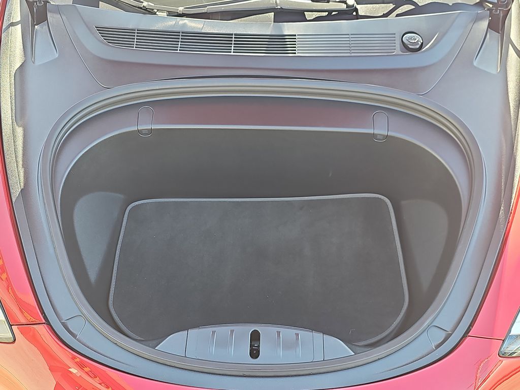 2018 Tesla Model 3 Long Range photo 24