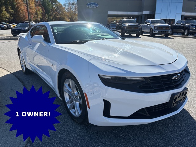 2020 Chevrolet Camaro 1LS photo 2