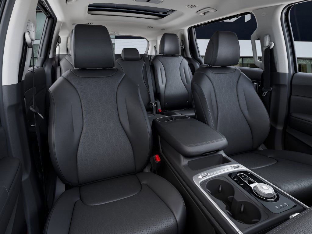 2026 Kia Carnival SX photo 14