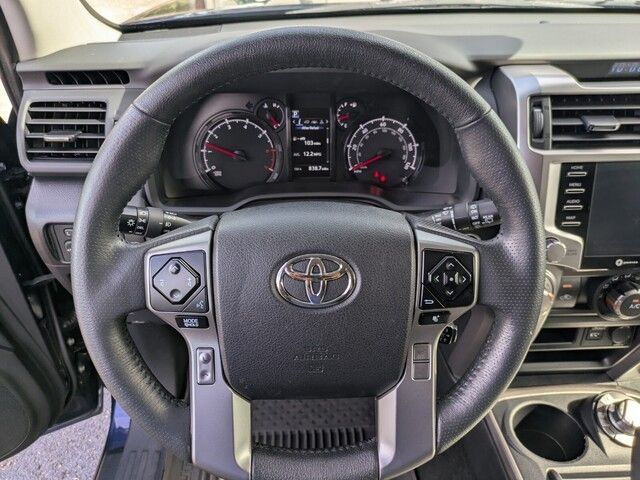 2023 Toyota 4Runner SR5 photo 17