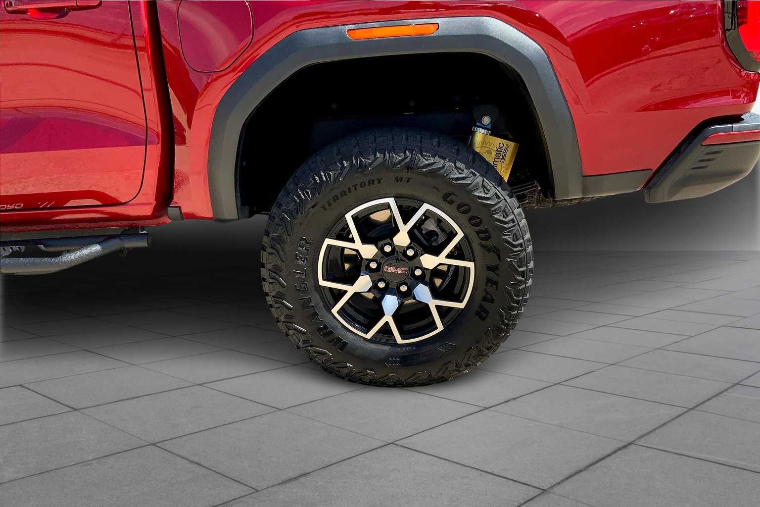2023 Gmc Canyon AT4X photo 10