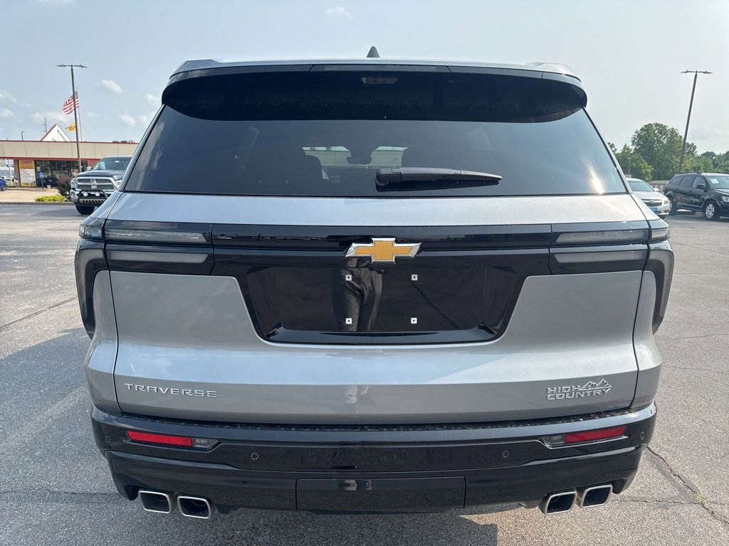 2025 Chevrolet Traverse High Country photo 4