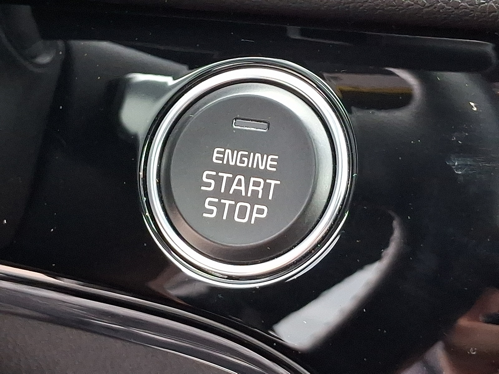 2022 Kia Sportage SX Turbo photo 24