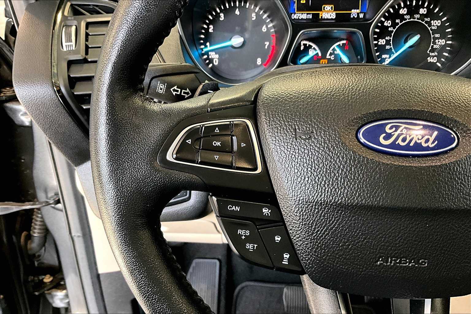 2017 Ford Escape Titanium photo 22