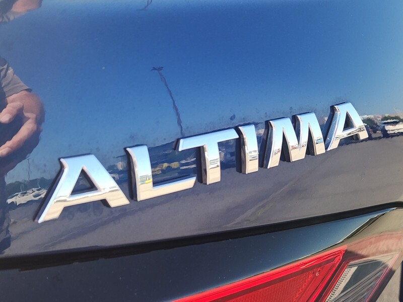 2020 Nissan Altima 2.5 S photo 12