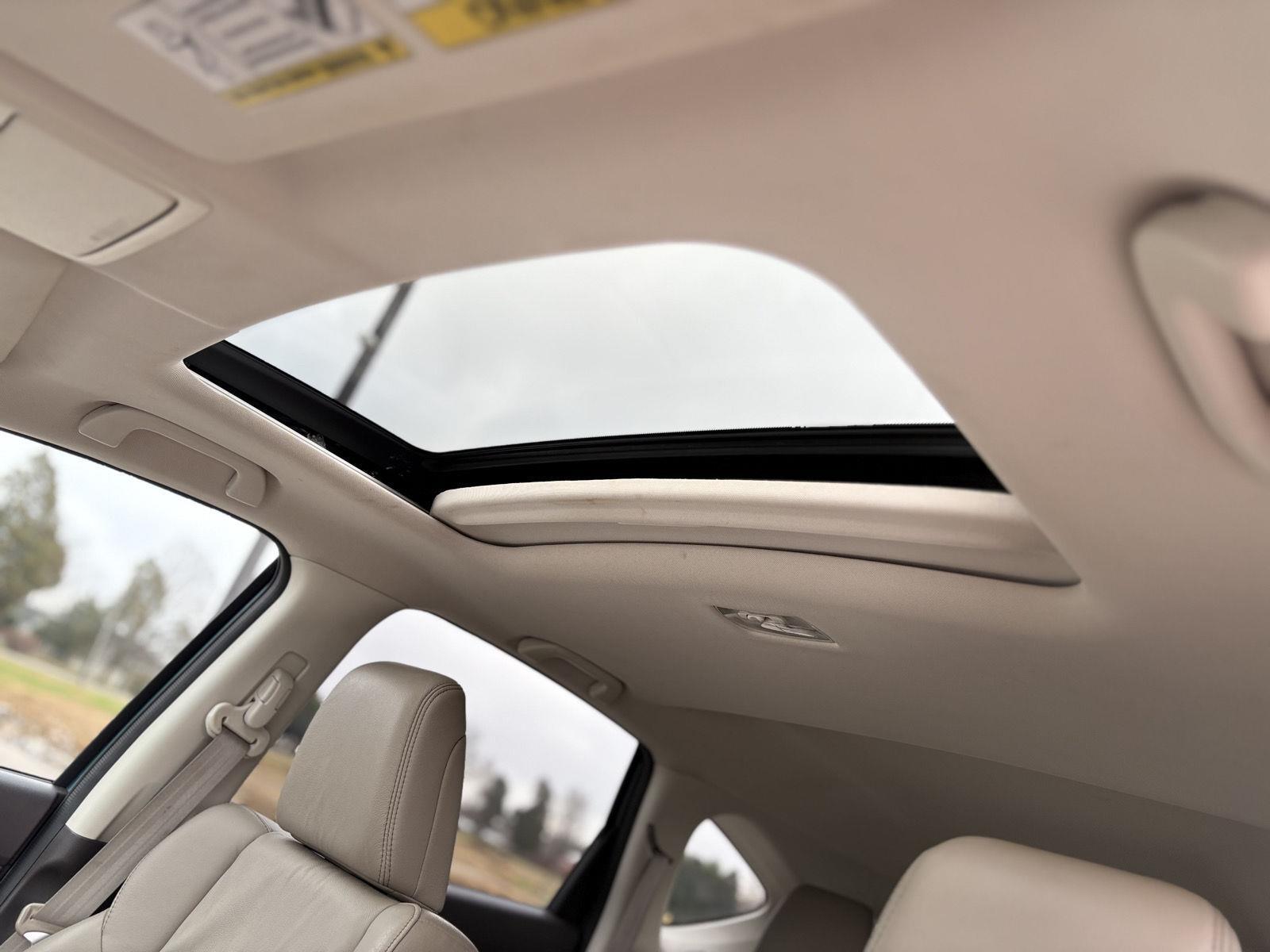 2014 Honda CR-V EX-L photo 4